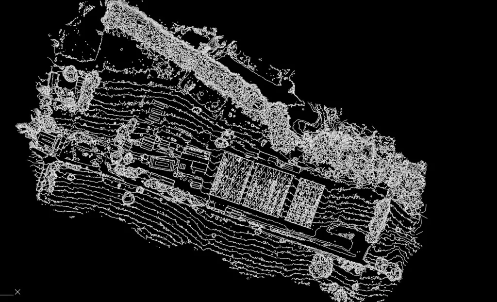 SURGEDRONE Engenharia — cadastro planialtimétrico, laudos periciais, inspeções e lavagens de fachada — imagem 5 de 6